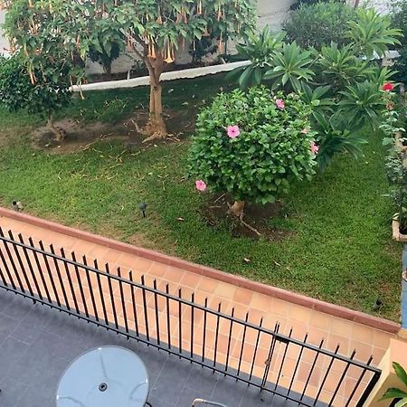 Apartamento En Carihuela Apartman Torremolinos Kültér fotó