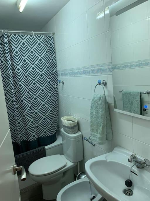 Apartamento En Carihuela Apartman Torremolinos Kültér fotó